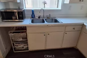 11150 Glenoaks Blvd, Pacoima, CA 91331 - Photo 31