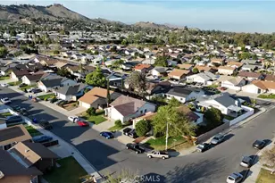 6362 Candle Light, Jurupa Valley, CA 92509 - Photo 3