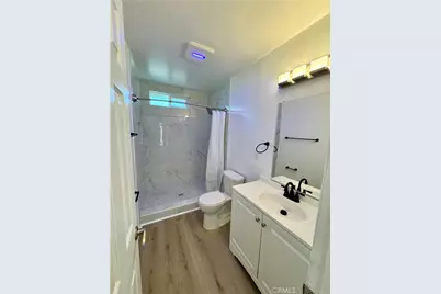 7240 Richfield, Paramount, CA 90723 - Photo 19
