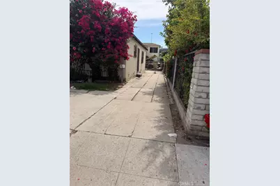 228 W Imperial, Los Angeles, CA 90061 - Photo 7