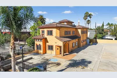 447 N Prairie Avenue, Inglewood, CA 90301 - Photo 1