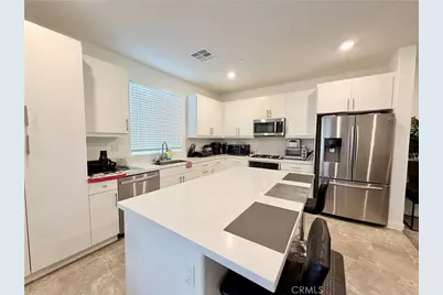 16584 Poppy Seed Ln, Fontana, CA 92336 - Photo 5
