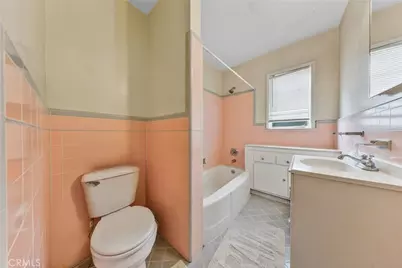 2718 W 15th, Los Angeles, CA 90006 - Photo 17