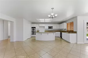 20159 Majestic, Apple Valley, CA 92308 - Photo 7