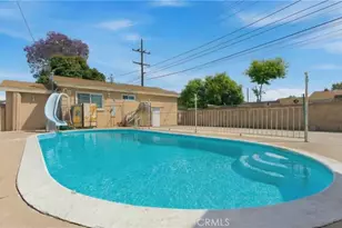 10611 Bowman, South Gate, CA 90280 - Photo 13