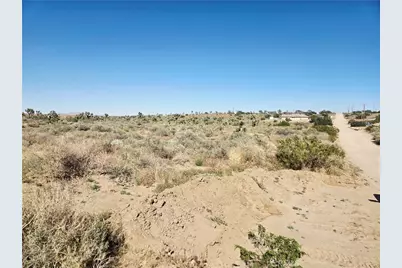 0 Verde St, Oak Hills, CA 92335 - Photo 5