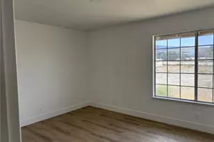 9591 Colfax Rd, Phelan, CA 92371 - Photo 9