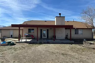 9591 Colfax Rd, Phelan, CA 92371 - Photo 17