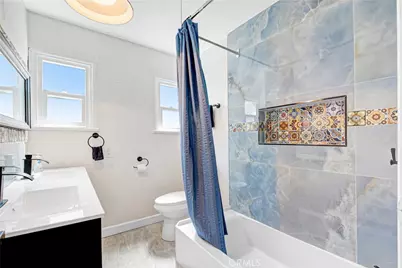 7422 Brighton, Los Angeles, CA 90047 - Photo 11