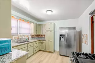 7422 Brighton, Los Angeles, CA 90047 - Photo 7