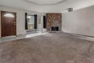 6438 Hazeltine Ave, Van Nuys, CA 91401 - Photo 7