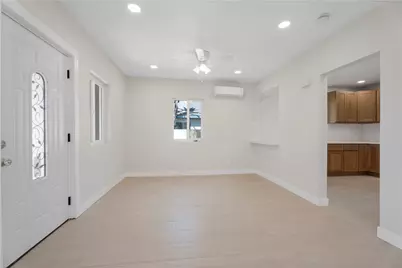 727 E 11th, Pomona, CA 91766 - Photo 5