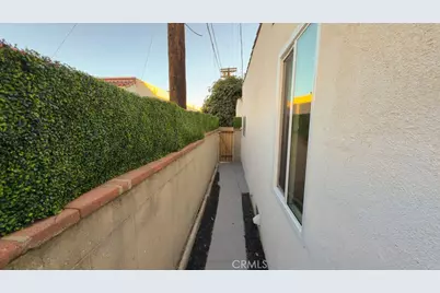 4380 W 28th Street, Los Angeles, CA 90018 - Photo 21