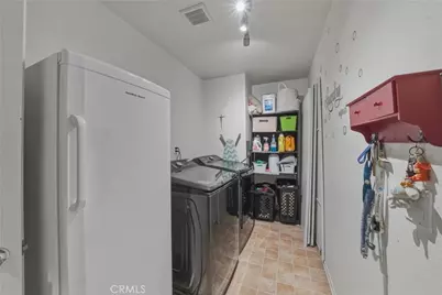 14945 Cobalt, Victorville, CA 92394 - Photo 17