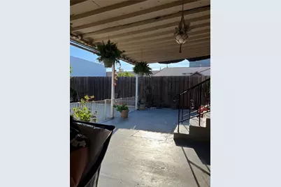 416 E 31st Street, Los Angeles, CA 90011 - Photo 23