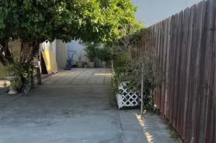 416 E 31st St, Los Angeles, CA 90011 - Photo 27