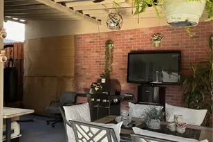 416 E 31st St, Los Angeles, CA 90011 - Photo 25