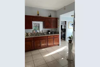 416 E 31st Street, Los Angeles, CA 90011 - Photo 13
