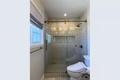 8002 San Leon Circle, Buena Park, CA 90620 - Photo 9