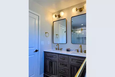 8002 San Leon Circle, Buena Park, CA 90620 - Photo 11