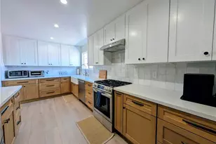 8002 San Leon Cir, Buena Park, CA 90620 - Photo 7