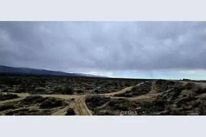 26000 Avenue W, Llano, CA 93544 - Photo 7