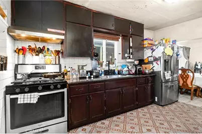 949 Hollins Street, Los Angeles, CA 90023 - Photo 11