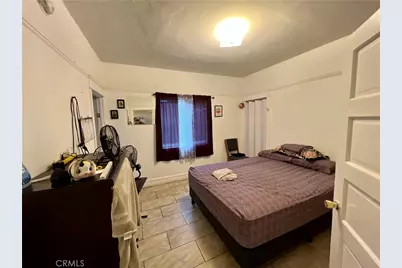 5852 S Olive Street, Los Angeles, CA 90003 - Photo 15