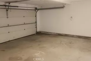 15809 Kingsbury St, Granada Hills, CA 91344 - Photo 11