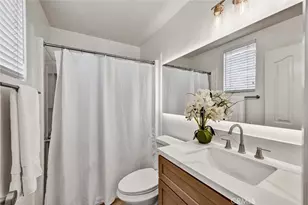2390 Sunningdale Dr, Tustin, CA 92782 - Photo 23
