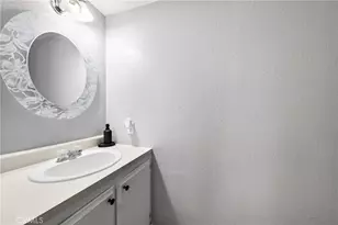 11754 206th St, Lakewood, CA 90715 - Photo 15