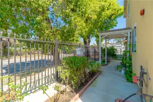 1950 E 97th, Los Angeles, CA 90002 - Photo 25