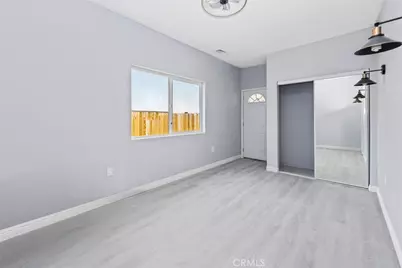 15688 Kingswood, Victorville, CA 92392 - Photo 7