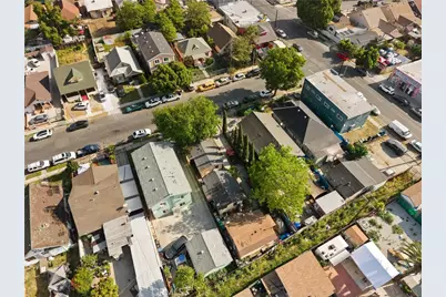 1350 E 43rd Street, Los Angeles, CA 90011 - Photo 13
