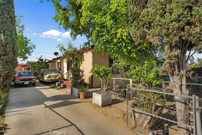 1350 E 43rd Street, Los Angeles, CA 90011 - Photo 3