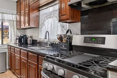 6803 Marcelle Street, Paramount, CA 90723 - Photo 9