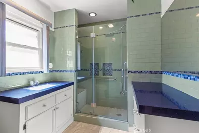 4930 Chesley, View Park, CA 90043 - Photo 35