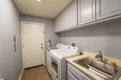 39560 Tinderbox, Murrieta, CA 92562 - Photo 11