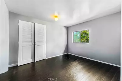 736 W 41st Place, Los Angeles, CA 90037 - Photo 23