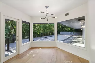 4900 Queen Victoria, Woodland Hills, CA 91364 - Photo 25