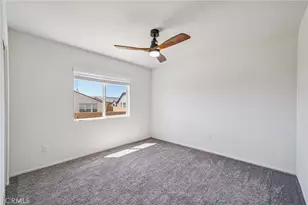 14201 Fir St, Oak Hills, CA 92344 - Photo 31