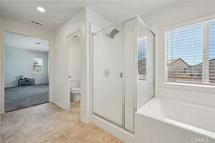 14201 Fir St, Oak Hills, CA 92344 - Photo 41