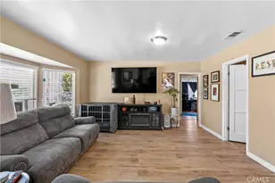 132 W 52nd St, Long Beach, CA 90805 - Photo 37