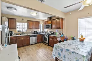132 W 52nd St, Long Beach, CA 90805 - Photo 31