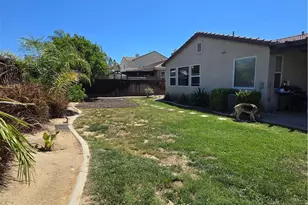 29596 Barefoot, Menifee, CA 92585 - Photo 17