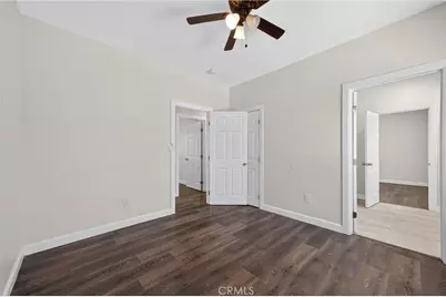 132 W 74th, Los Angeles, CA 90003 - Photo 17