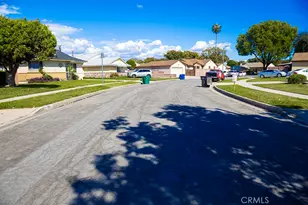 71 W Dameron, Long Beach, CA 90805 - Photo 45