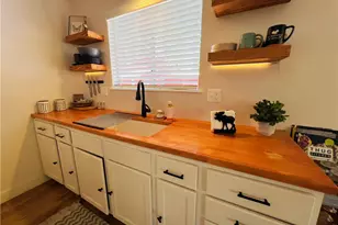 926 E Barker, Big Bear City, CA 92314 - Photo 21