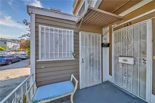 139 S Manhattan, Los Angeles, CA 90004 - Photo 5