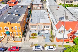 139 S Manhattan, Los Angeles, CA 90004 - Photo 9